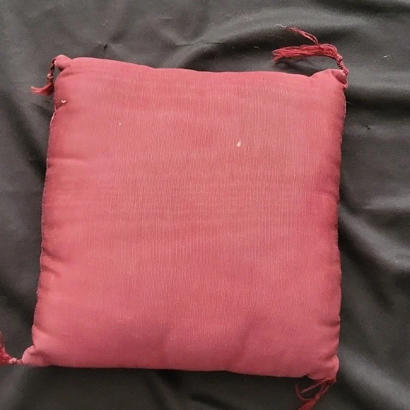 Vintage Antique Accent Pillow - Picture 3 of 3